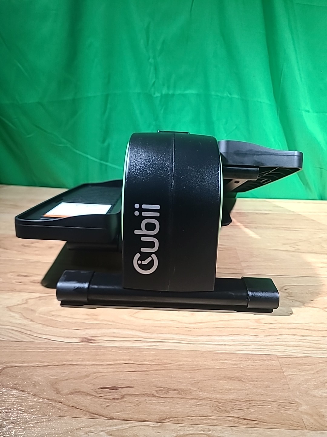 Cubii JR2 F3B2 Compact Seated Elliptical Under-Desk Portable 