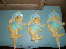 Vintage Plastic Easter Bunny Chicks Yard Garden Stakes Decorations 1980's