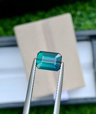 Piedra preciosa de turmalina azul tinta natural para hacer anillos, corte esmeralda, 2,20 quilates