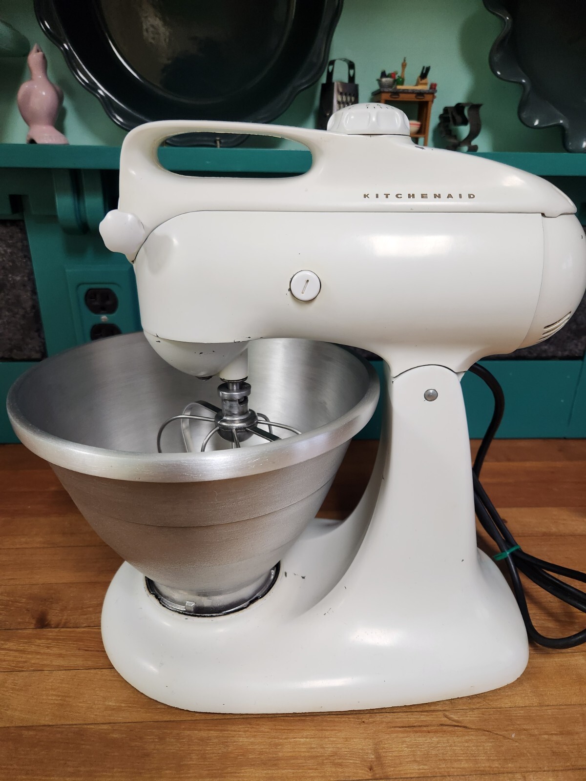 Vintage KitchenAid Hobart Model 3C Stand Mixer, 3 Qt. Mid Century 1949 REFURBISH