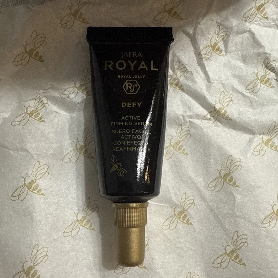 Jafra Royal Defy Travel Size Set Of 4 Items - Image 4 of 4