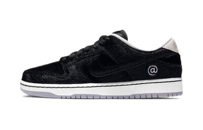 【本物保証 /関税・送料無料】MEDICOM TOY NIKE SB Nike Dunk Low SB x Medicom Toy BE@RBRICK DC1630-001 | eBay