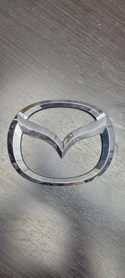 2006-2010 MAZDA 5 EMBLEMA CENTRAL DO PORTÃO TRASEIRO LOGOTIPO EMBLEMA CROMADO - Imagem 4 de 4