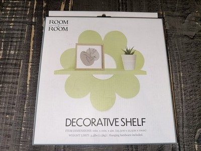 Room 2 Room Wall Shelf Green Flower Shape 3.5lb Capacity Hanging Hardware