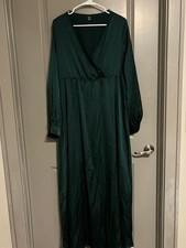 SHEIN XL dark green wrap-style dress NWOT long sleeves v-neck