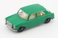 MATCHBOX SERIES 64 * MG 1100 WITH FIGURES * GREEN  * 1:64
