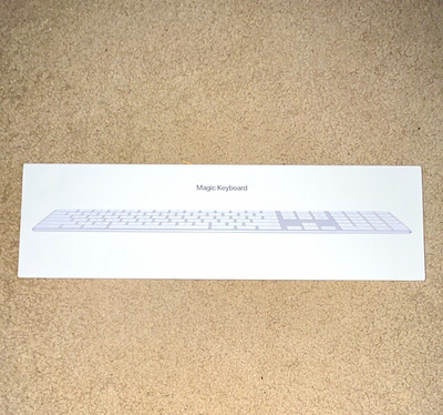 Apple Magic Keyboard White Keyboard in Retail Box