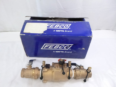 Febco 850U-QT-FZ Double Check Valve Assembly 1-1/2'' Series 850 Small 175psi
