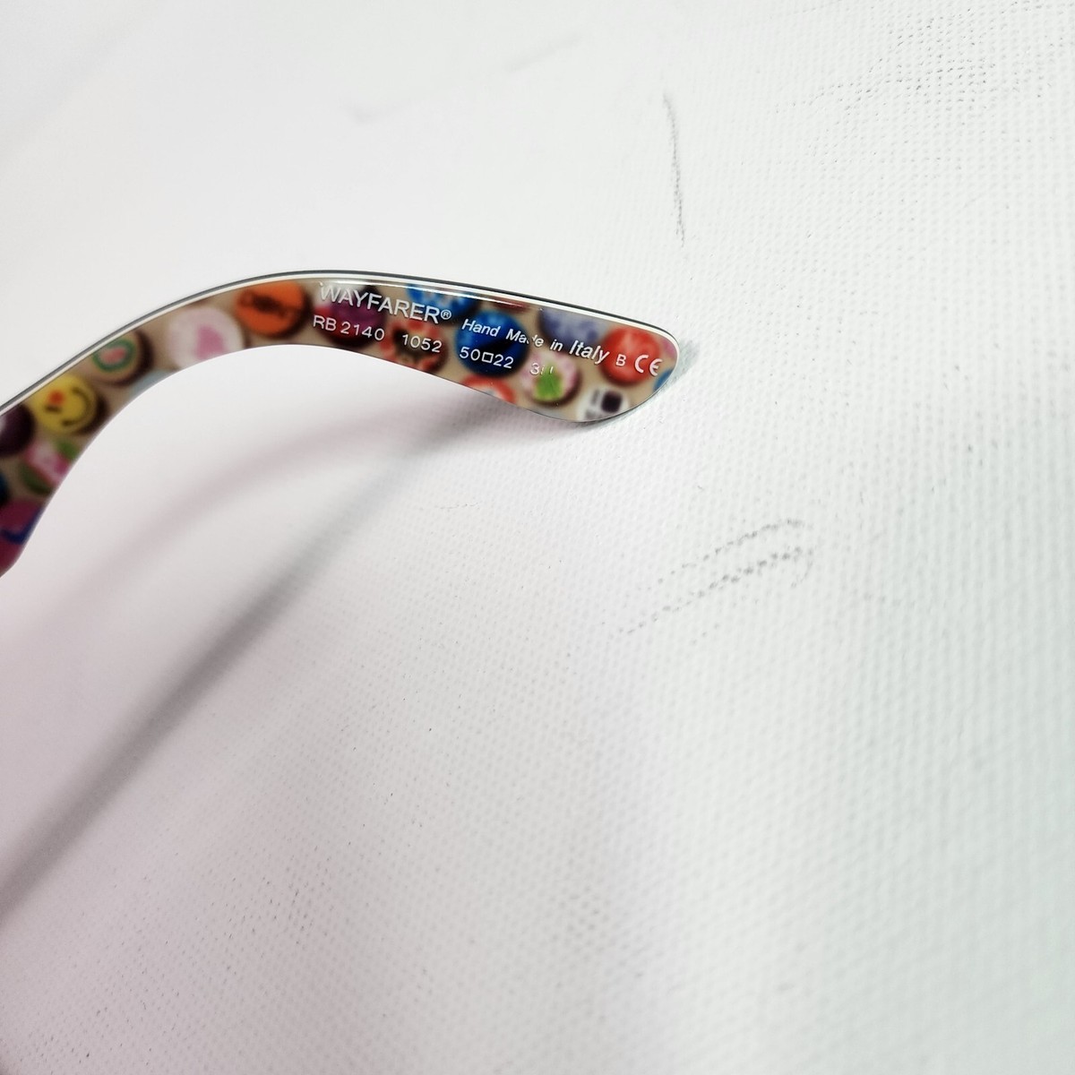 Ray Ban RB 2140 Wayfarer Special Series 'Buttons' #4 1052 50