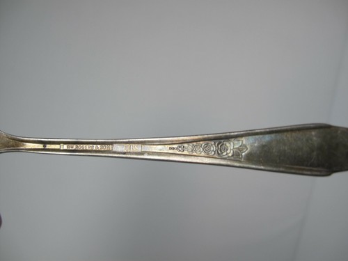 JUEGO MAYFAIR VINTAGE WM ROGERS & SON IS PLATA 0F 31 PIEZAS - Imagen 12 de 12