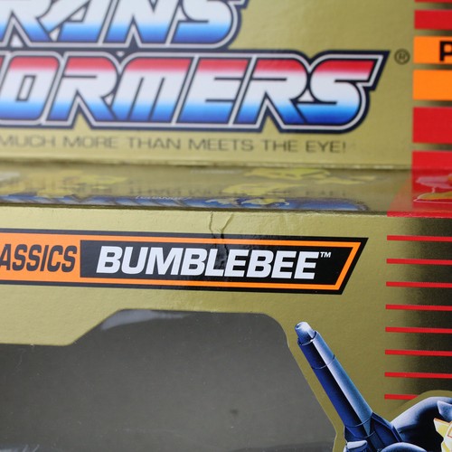 Vintage 1989 G1 Transformers Pretender Classics Bumblebee 100% Complete w/ Box - Picture 14 of 15