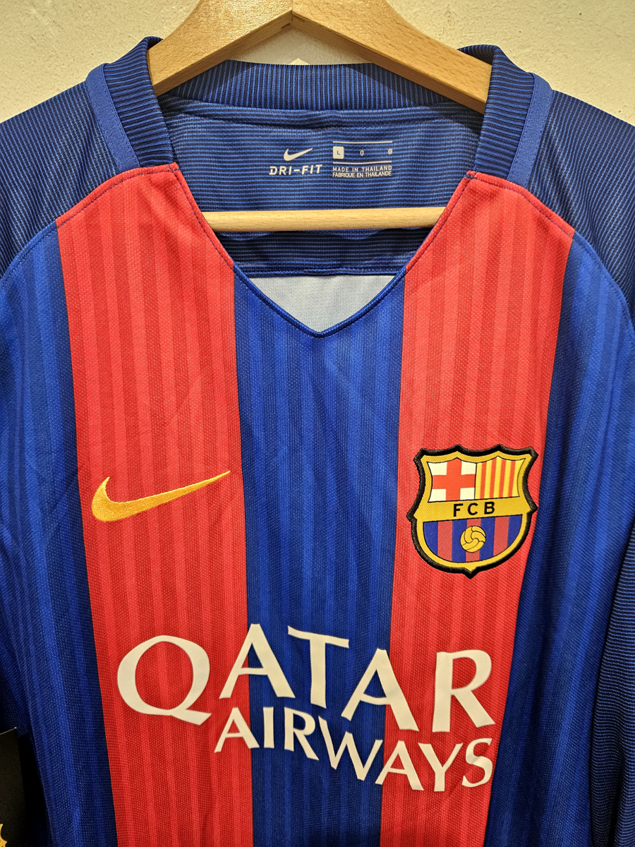 Nike FC Barcelona ジャージ Lサイズ 背番号2 Nike FC Barcelona ジャージ Lサイズ 背番号2 - メルカリ