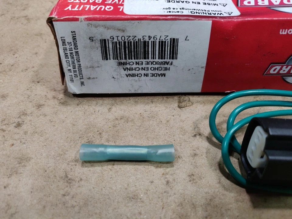 Conector de bobina de encendido Standard Motor Products S-2280 para tu Lincoln MKX 2016 Foto 3 de 3