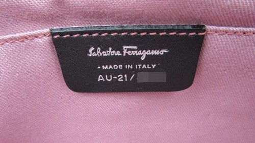 Bolso de hombro SALVATORE FERRAGAMO con estampado animal cabello de becerro negro bronceado gancho pequeño - Imagen 8 de 8