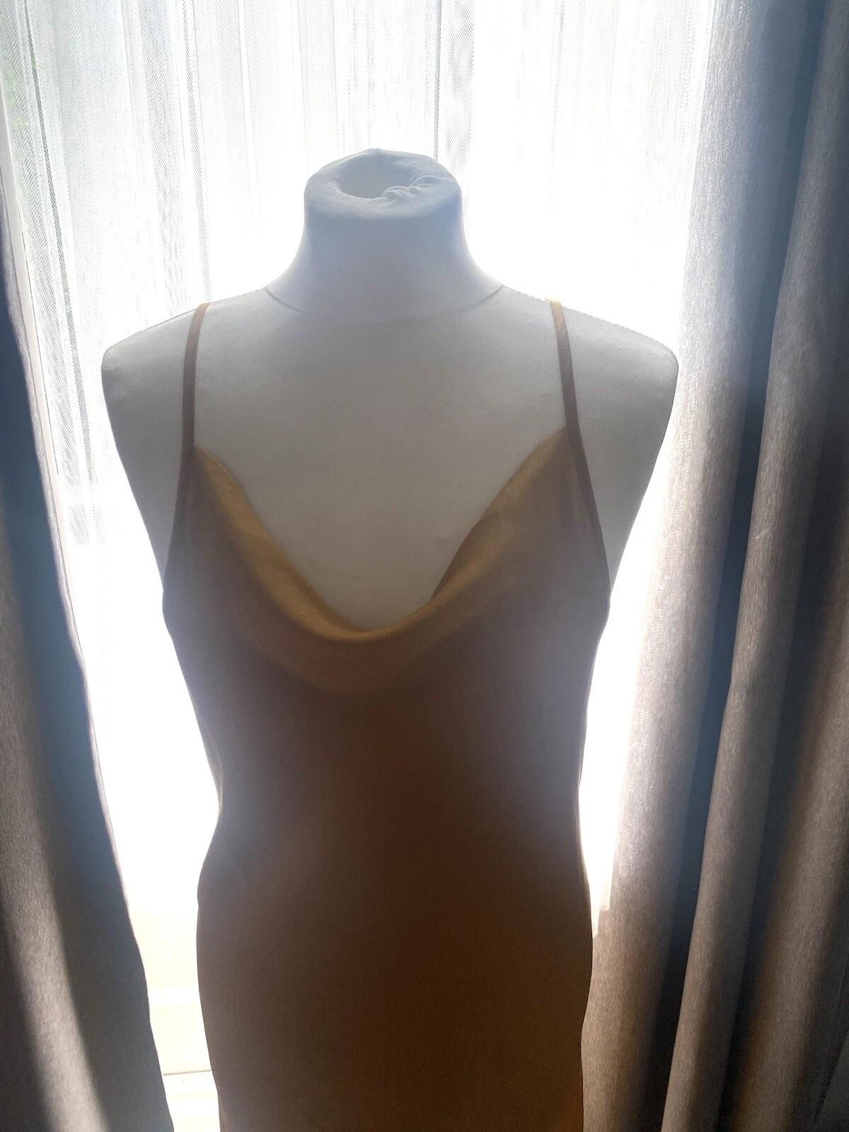 UNDERCOVER Abito Secret Possessions