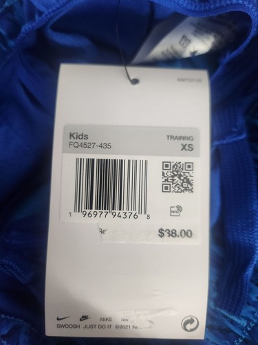 Nike One High Waisted shorts NWT girl's XS - Picture 3 of 4
