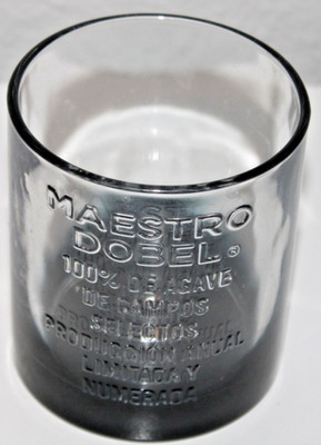Maestro Dobel Embossed Drinkwear Translucent Black