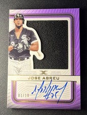 2023 Topps Definitive Collection Autograph Relic José Abreu #ARC-JA Purple /10