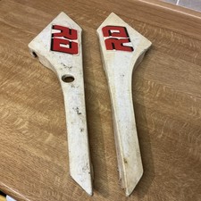 Yamaha RD80 L/H and R/H side cover panels