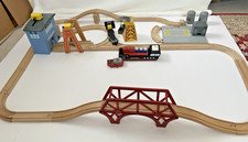 Wooden Toy Train Set Magnetic Cargo Port Central Warehouse Tracks Crane No Brand