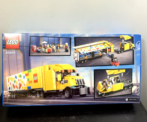 Sealed! LEGO City #60440 Yellow Delivery Truck Set Vehicle 2024 1061 Pieces New! - Picture 3 of 17
