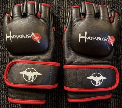 Hayabusa Boxing MMA Gloves, Fingerless 4 oz ea. Black & Red 