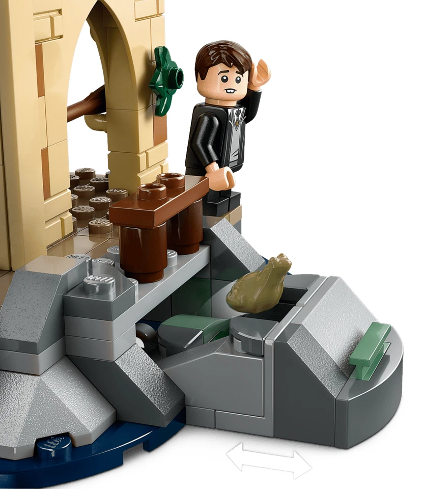 LEGO Harry Potter 76426 Hogwarts Castle Boathouse, photo 4 of 5