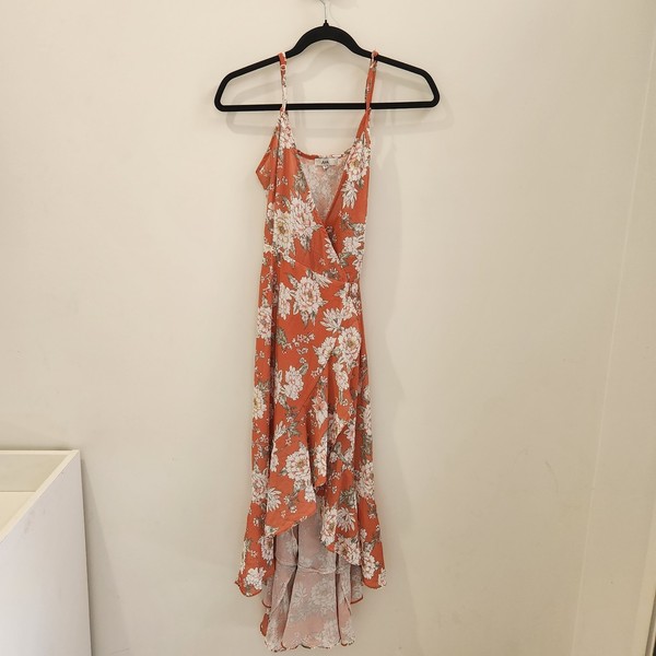 Ava Orange Floral Wrap Dress. Size 6