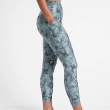 Athleta Salutation Stash Pocket Printed 7/8 Tie-Dye Leggings