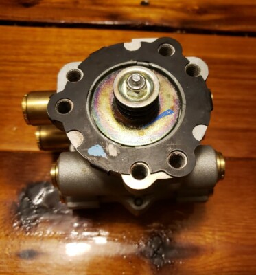 New, Genuine BENDIX E-8P DUAL BRAKE FOOT VALVE - 800647