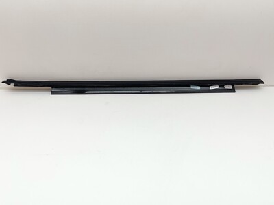 AUDI Q3 REAR RIGHT PASSENGER SIDE DOOR WINDOW BELT MOLDING OEM 2015 - 2018