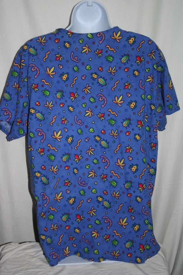 Peaches Lightweight Scrub Top  Insects Flowers Womens Small - Image 3 of 3