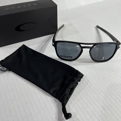 NEW Oakley Latch Beta Prizm Grey Square Men's Sunglasses NEW Oakley Latch Beta Prizm Grey Square Men's Sunglasses
