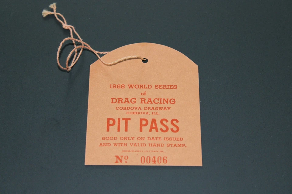 Raro 1968 Drag Race Pit Pass! Boleto Serie Mundial de Drag Racing Cordova Dragway Foto 2 de 4