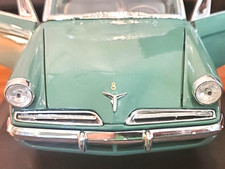 Maisto 1:18 1953 Studebaker Starliner Special Edition Diecast Model Car w/Box
