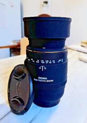 Sigma 70mm f2.8 ex dg macro - Canon Anschluss