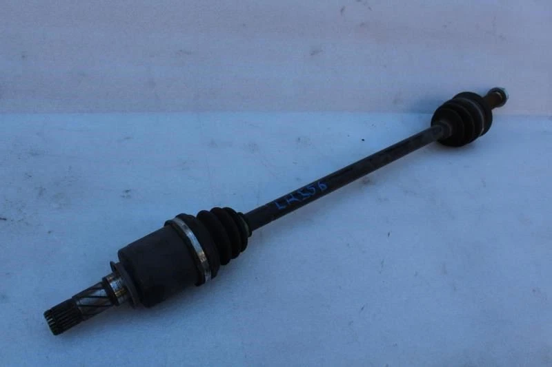 Subaru XV 2017 eje trasero Crosstrek automático A/T Foto 2 de 4