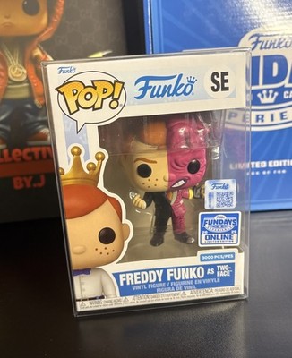 Funko Pop! Freddy Funko as TWO-FACE 3000 FUNDAYS ONLINE 2025 W/ PROTECTOR