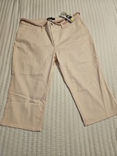 Riders by Lee Women's Midrise You Are Beautiful Capri Size 18 Color Rose Water