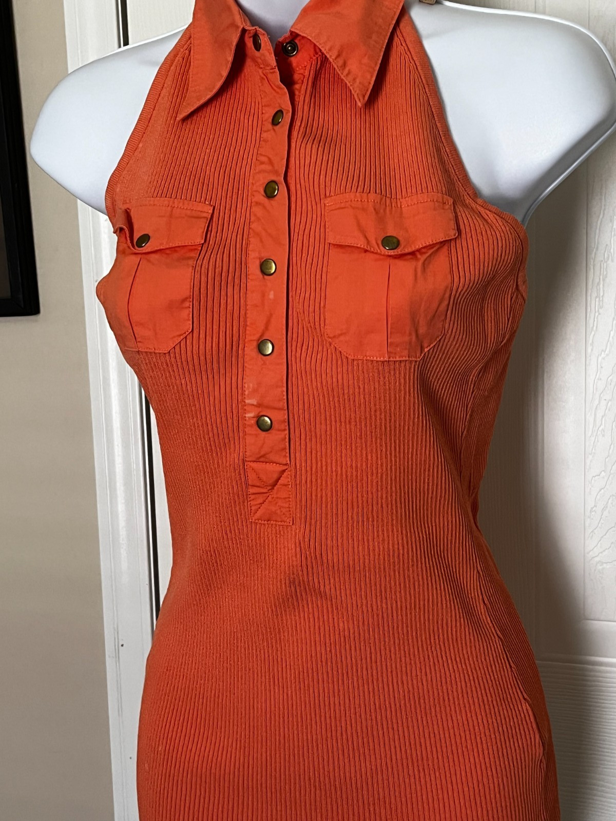 🧡 CACHE' ORANGE RIBBED SLEEVELESS COLLARED BACKL… - image 3