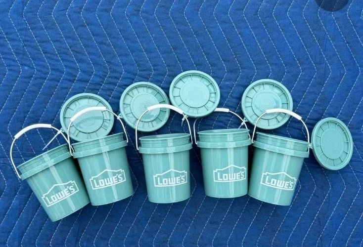 NEW -- Set of 5 -- Lowe's TEAL 0.42 Quart BPA-Free Mini Bucket With Lid
