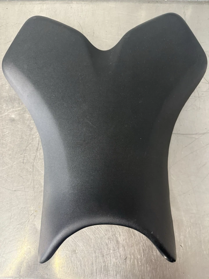 Yamaha YZFR1 R1 2005 04-06 asiento delantero conductor cojín almohadilla sillín fabricante de equipos originales poco kilometraje Foto 3 de 4