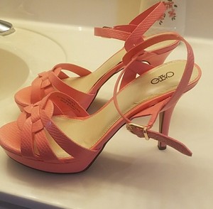 light coral heels