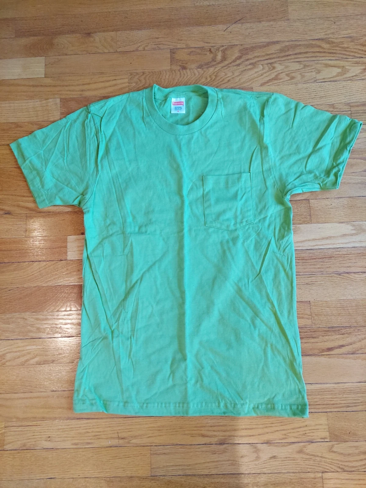 T shirt Supreme : Pré rétréci 100% coton (vert citron)   Taille M (neuf) 