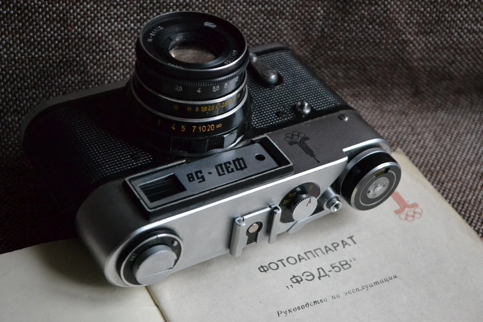 Conjunto de fábrica câmera FED-5B Industar-61l/d Jubileu lançamento olímpico 1980 - Imagem 4 de 4
