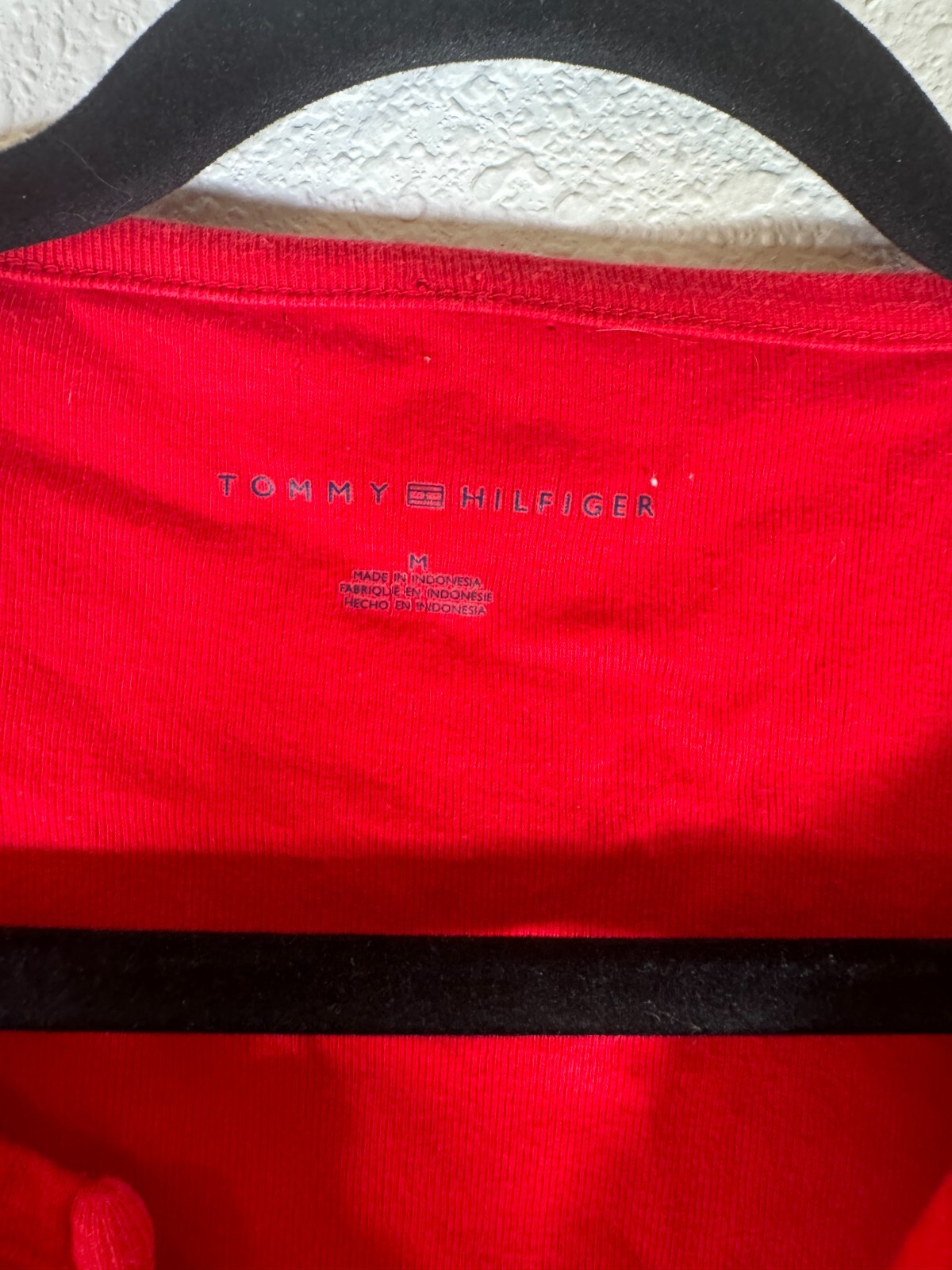 Tommy Hilfiger Women's Red Short Sleeve Shirt Stylish V-Neck Polo Design Size M thumbnail 2