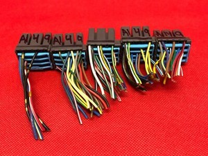 WIRING HARNESS PLUG CONNECTOR 05 MITSUBISHI OUTLANDER 2.4 ECM ECU PCM