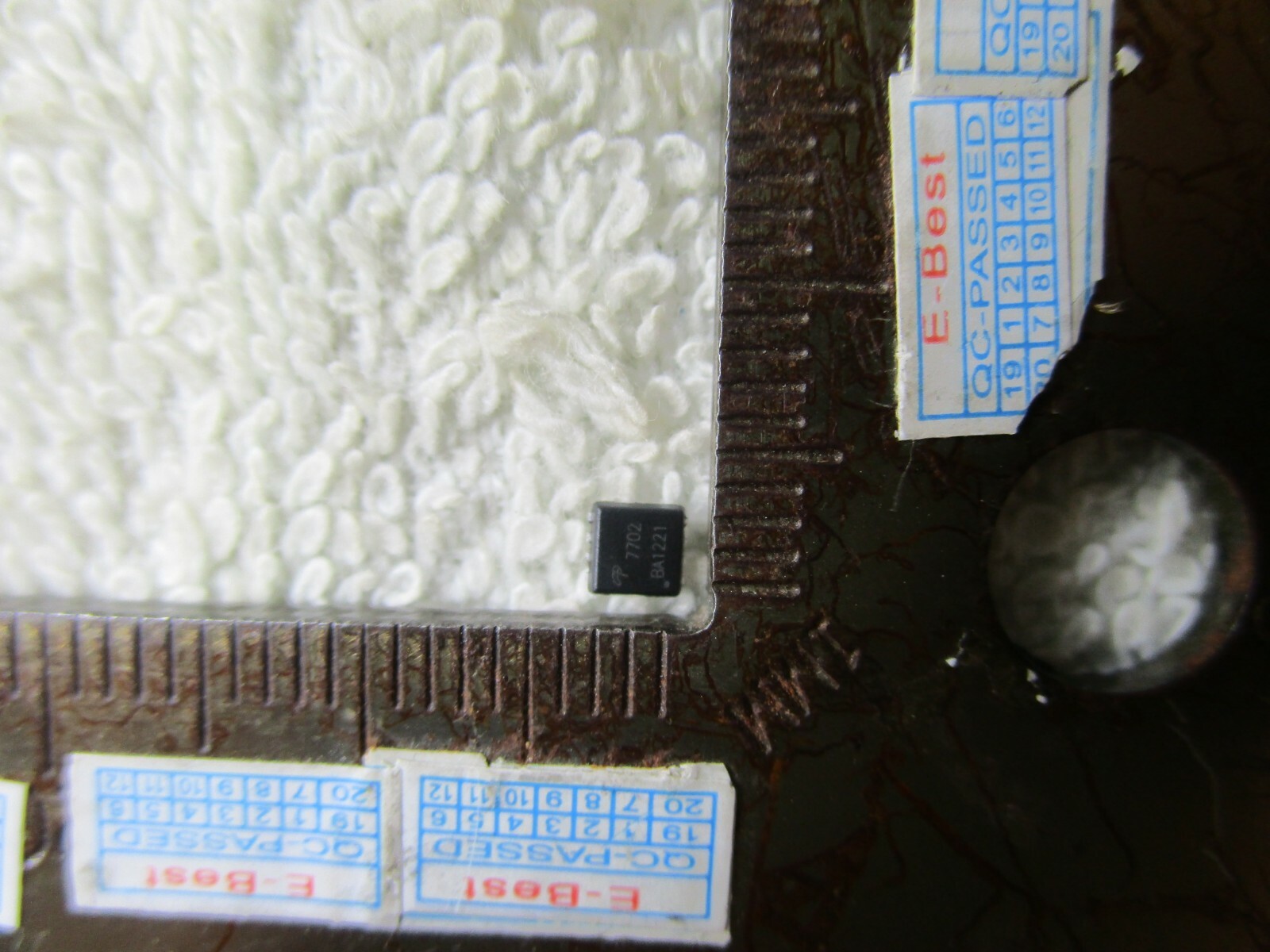 10pcs AO AO7702 AON 77O2 7702 AON77O2 AON7702 AON7702L DFN3x3-8 IC Chip ...