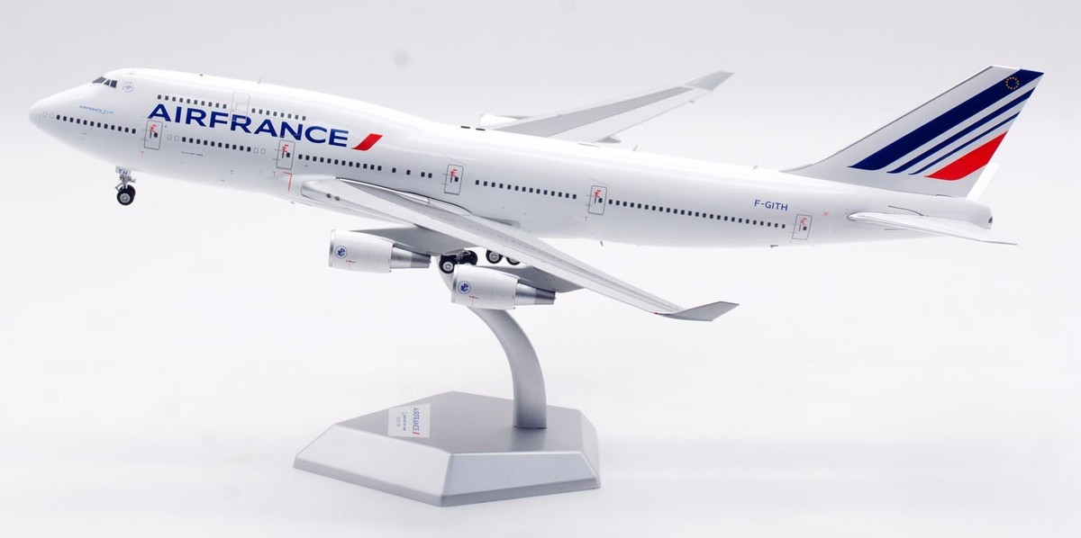 SQ Wings 1:200 Air France Boeing B747-400 Diecast Aircraft
