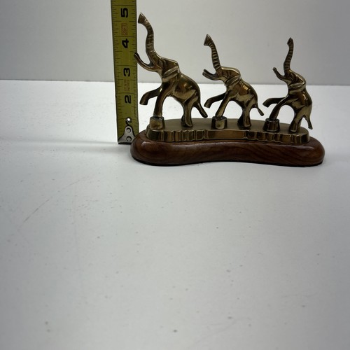Scultura vintage in ottone di 3 elefanti montati su base in legno, made in India - Foto 8 di 8